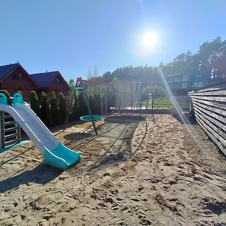 Semesterbostad Na Skraju Lasu Przewloka (Pomerania)